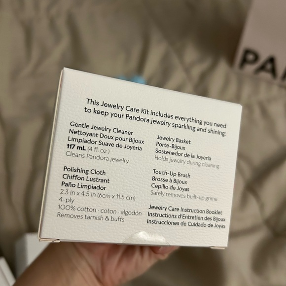 Pandora gift bags and bracelet boxes jewelry cleaner set - Picture 6 of 9